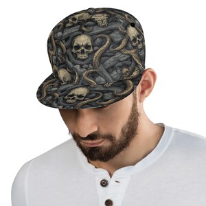 Skull Snakes Classic Snapback Hat – verstellbare Gothic Streetwear Cap für Männer & Frauen