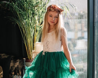 Beautiful Rustic Wedding Junior Bridesmaid Flower Girl Dress Very Pretty Bohemian Vintage Style Ruffles - Hunter / Emerald Green