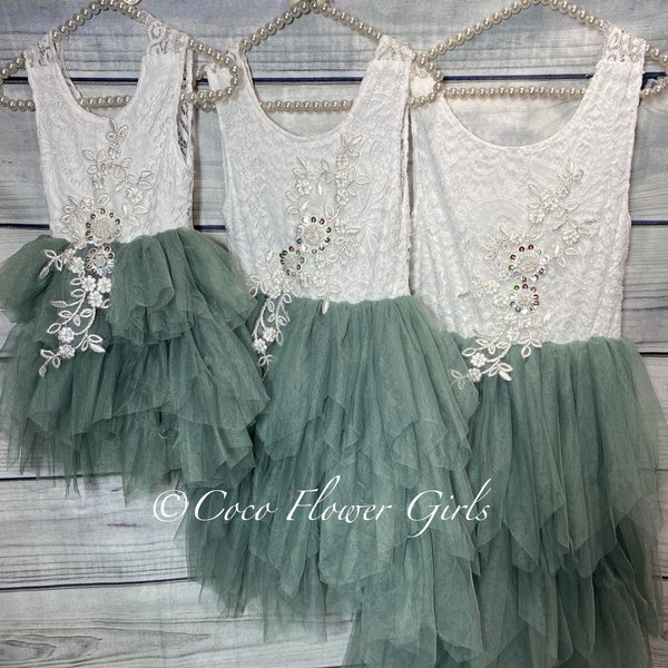 Best Selling Pretty Sage Green Rustic Boho Dress Princess Beach Wedding Tutu Flower Girl Dress Bridal Vintage Ruffles with Applique