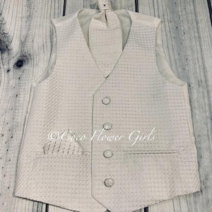 Boys Quality Ivory Cream Silver Waistcoat Cravat Handkerchief Set - Page Boys Ring Bearer Mini Best Man