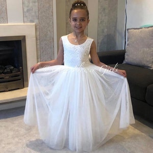 Sleeveless Classic Bohemian Style Long Length Lace Flower Girl Bridesmaid Dress White image 2