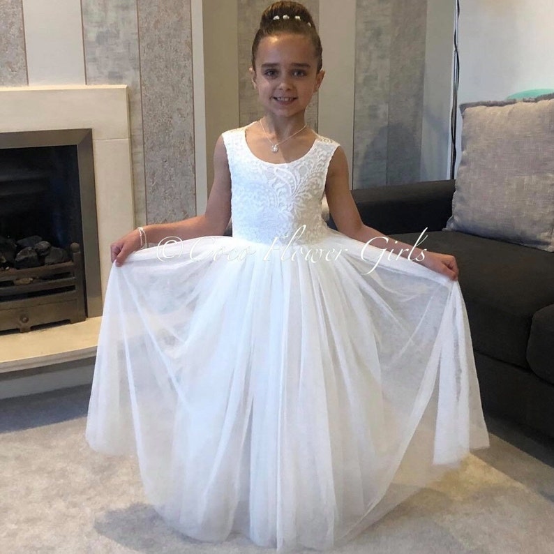 Sleeveless Classic Bohemian Style Long Length Lace Flower Girl Bridesmaid Dress White image 2