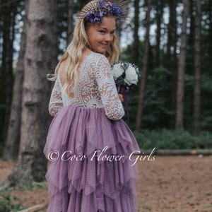 Robe bohème pour fille avec bouquet de fleurs longue volants Mauve chiné et dentelle Robe bohème rustique