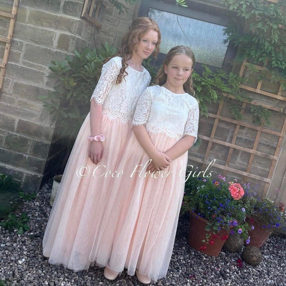 Lovely Lace Top Tulle Ivory Flower Girl Dresses Lovely Lace Top Tulle Ivory Flower Girl Dresses