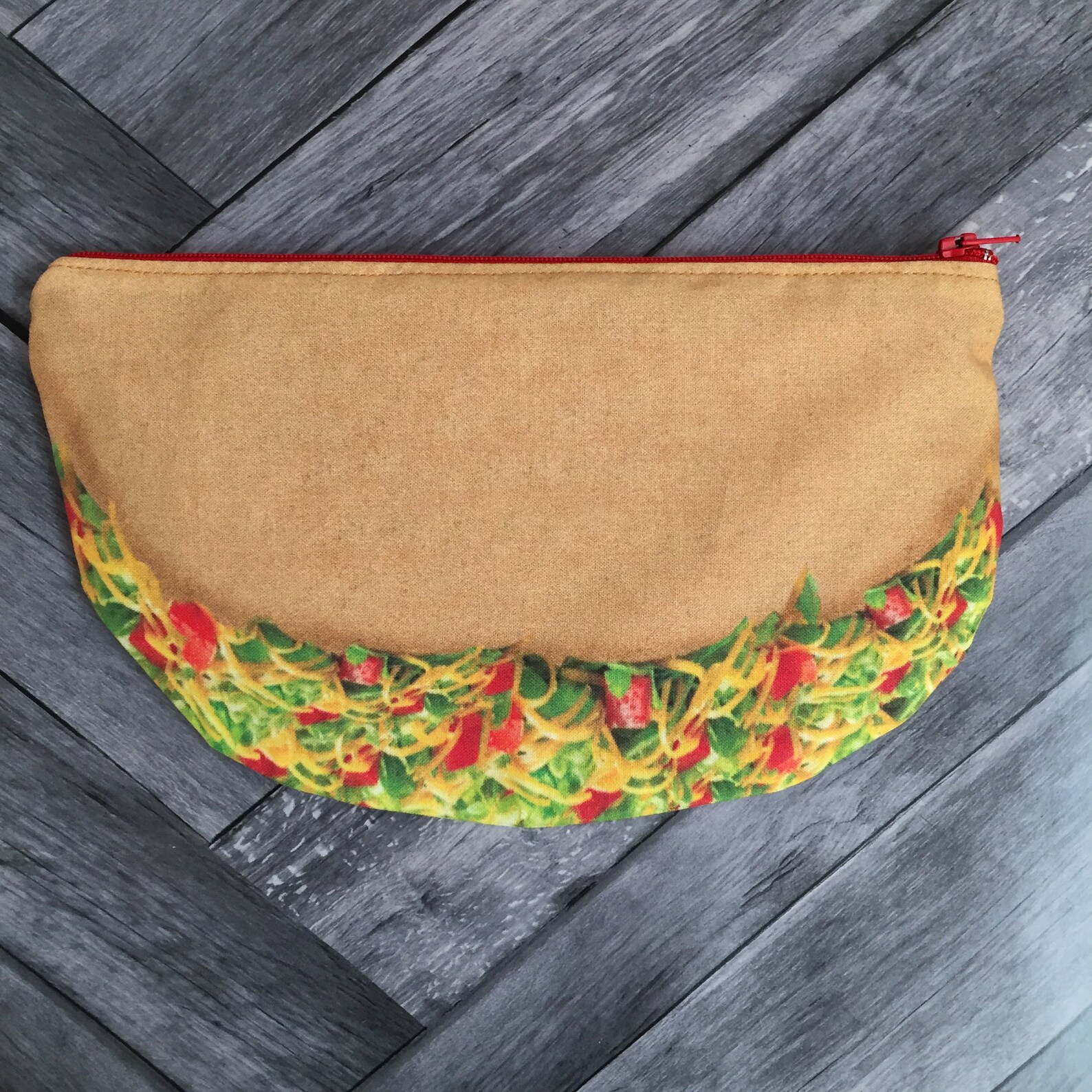 Taco Shaped Zipper Pouch / Novelty Mexican Food Gift / Etsy.de