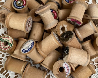 10 Vintage Empty Wood Sewing Thread Spools Small Wood Craft Supply 1.25" Randomly Selected