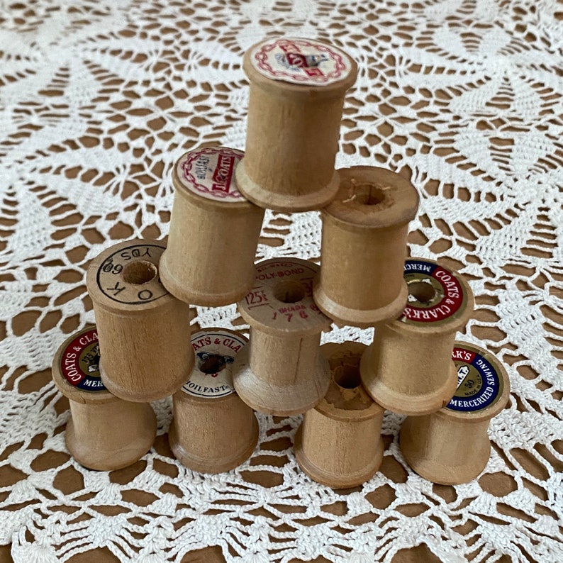 10 Vintage Empty Wood Sewing Thread Spools Small Wood Craft Supply 1.25 ...