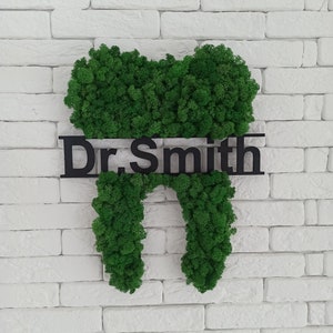 Wall moss tooth Dentist office sign, Vertical moss art, Dentist Gift, Dental Office Wall Decor, Orthodontist Office Sign, Orthodontist decor