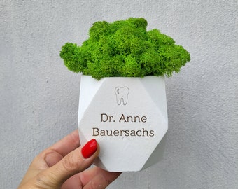 Personalized Dentist Gift - Engraved Wooden pot with Reindeer moss, Dental Office Gift, New Dentist Gift, Graduation Gift