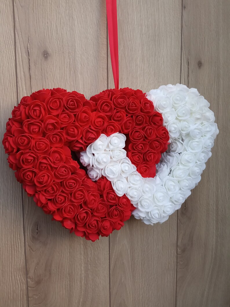 Corona di rose a forma di cuore Rose HEART WREATHcorona a ...