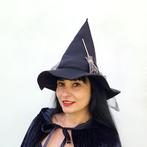 Halloween Black Witch Hat with Mini Broom for Women - Costume Accessory, Cosplay, Halloween Cosplay Witch Hat, Witchy Party Accessory