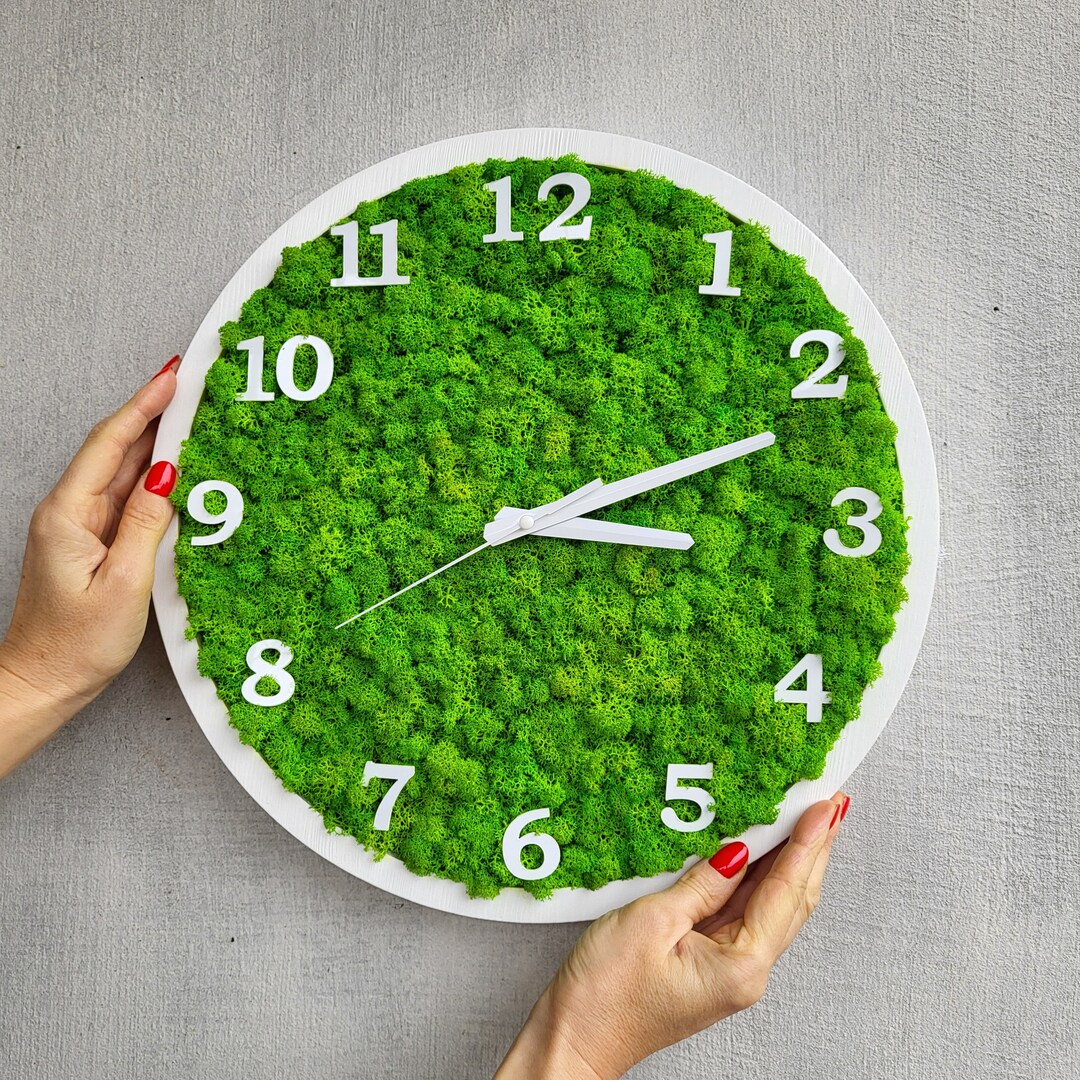 Green Moss Wood Wall Clock, Wood Wall Clock With Natural Green Moss ...