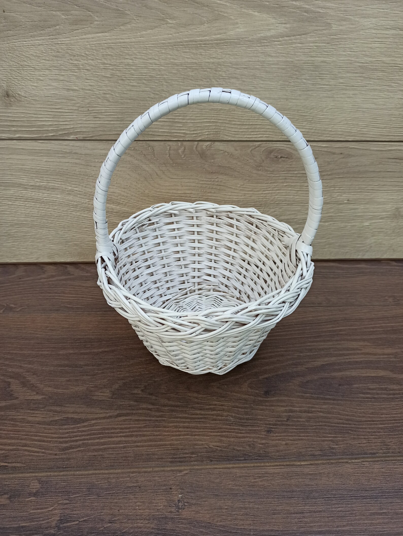 White Wicker Basket Wedding Basket White Twig Basketwedding Etsy