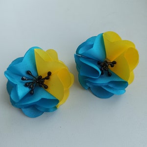 Yellow and blue hair clip, Ukraine hair clip, set of two clips, Flower Hair Clip, Stand with Ukraine, toddler girl hair clip, Ukraine shop