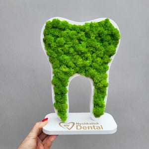Moss tooth, Dentist Sign, Dental Office decor, Dentist Gift,Tooth Decor, Dental Gift, Orthodontist Office Sign