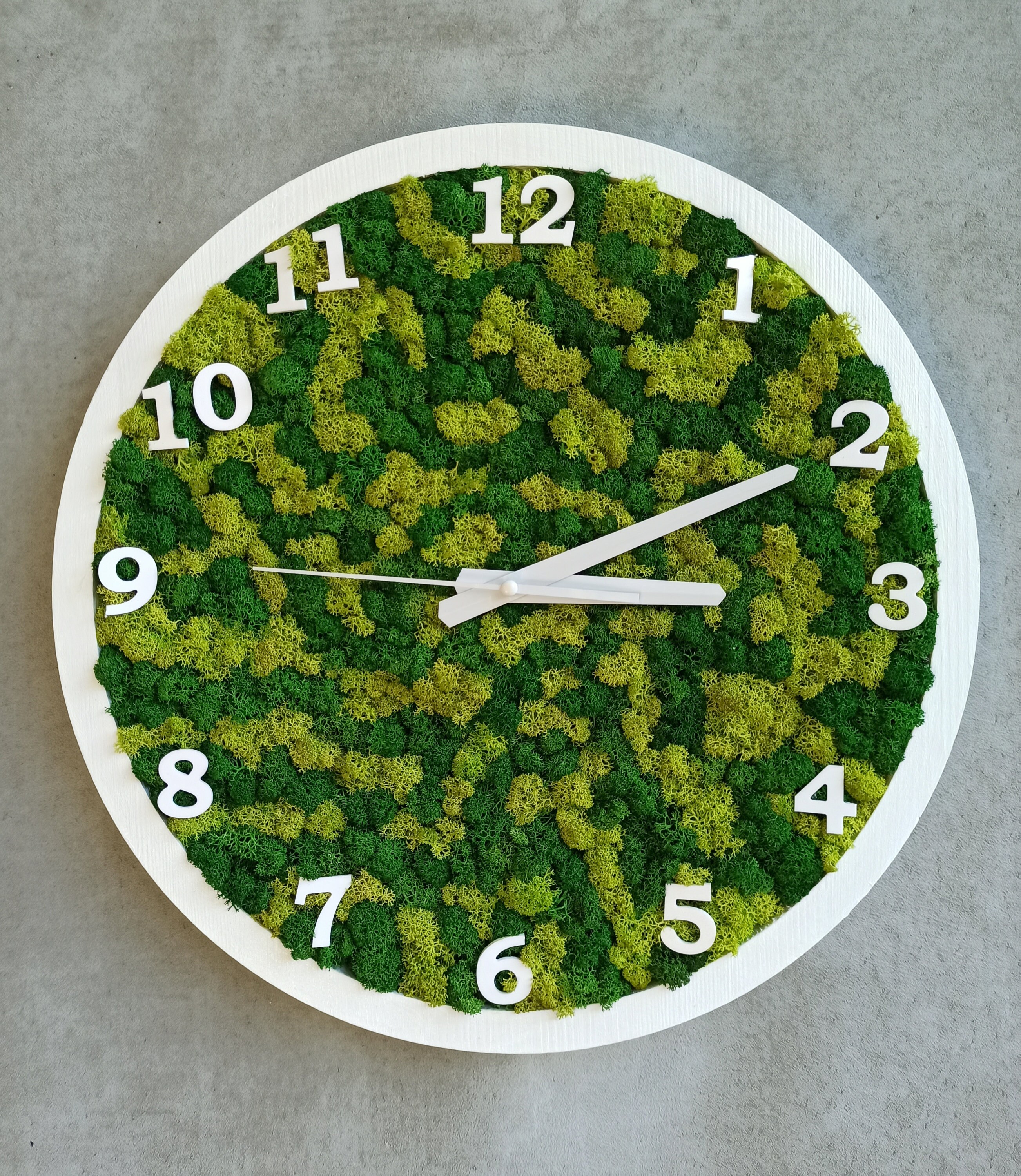 Green Moss Wall Clock, Scandinavian Wood Clock - Etsy