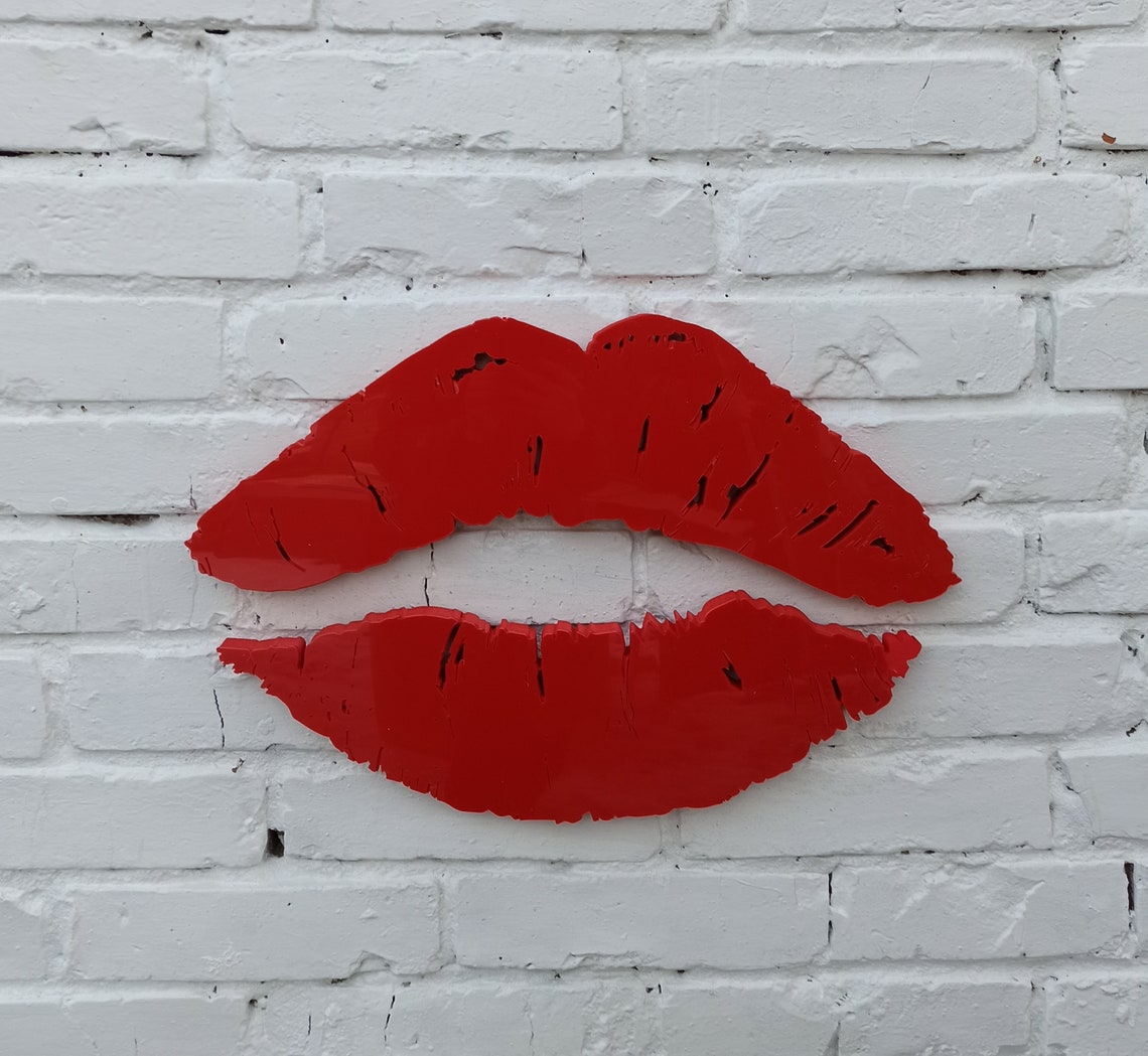 Red Lips Wall Art Wall Hanging Lip Wall Decor Beauty Studio Etsy