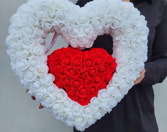 Valentinstag Herzförmiger Rosenkranz, Doppelherz-Valentinstagskranz für Ihre Wand oder Tür, Rosenherzkranz, Valentinstagskranz