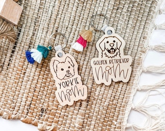 Custom Wooden Dog Mom Keychain – Choose Your Breed & Tassel – Perfect Gift for Dog Lovers!