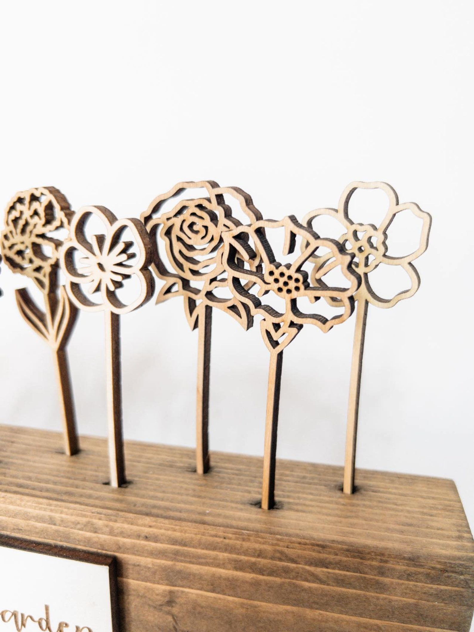 Grandma's Garden Wood Birth Month Flowers Display | Personalized Birth ...