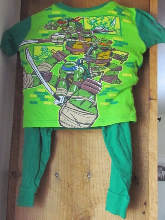 TMNT Green Button-Up Kids Pajama Set