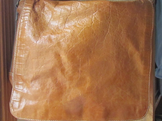 Vintage Fossil Leather Messenger Bag Cross Body P… - image 3