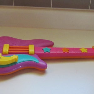 Mattel Dora The Explorer Singing Star Guitar musical playing toy