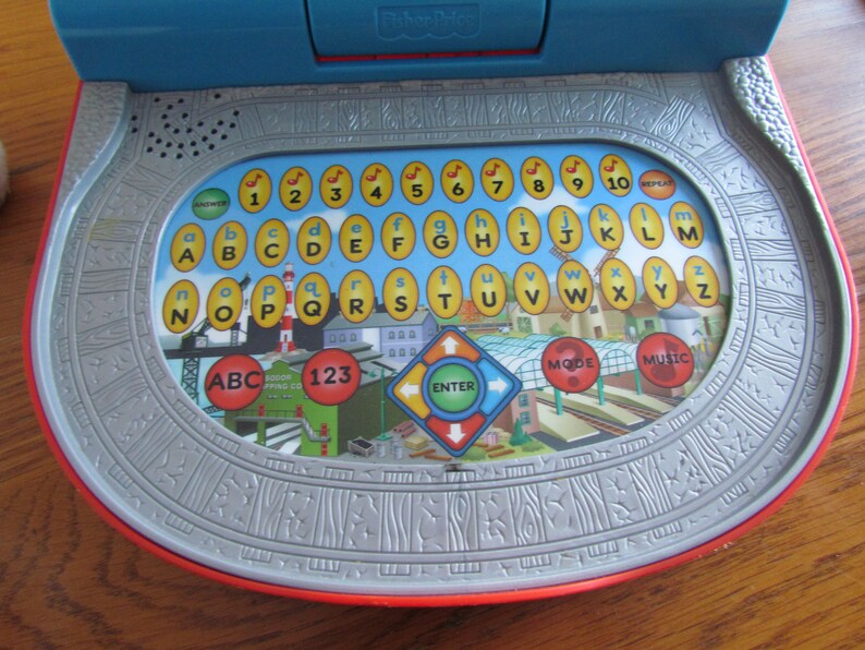 Thomas the Train "leader of the Track" Laptop Visit the Thomas ...