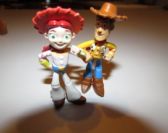 Disney Buddy Figures vinyl 2" mini Mattel Pixar Woody & Jessie Cowgirl Cowboys Toy Story Mattel