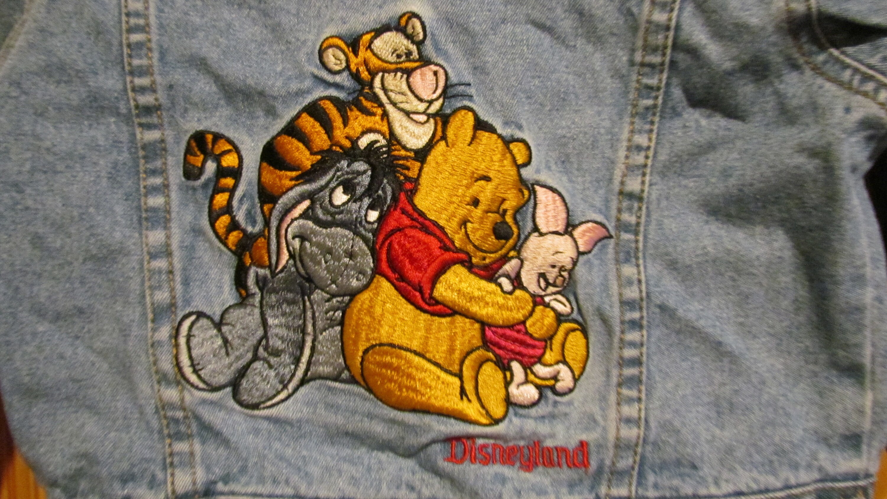 Vintage Disney Winnie the Pooh Child Toddlers 2T Denim Blue Jean 