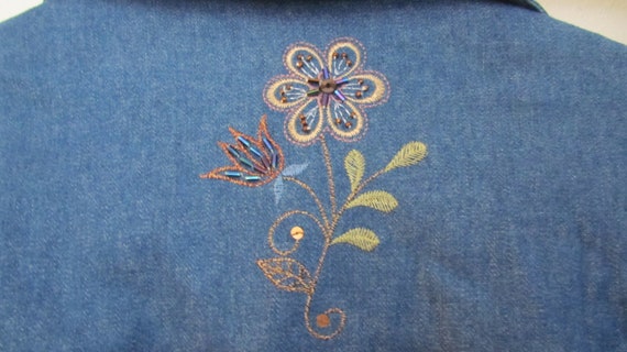 ALFRED DUNNER Blue Denim Floral Embroidered & Bea… - image 3