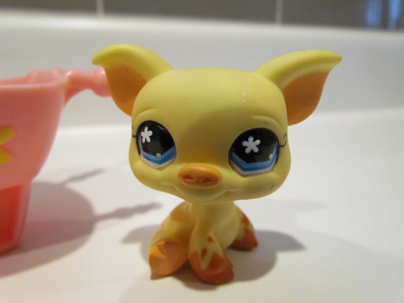 Hasbro Littlest Pet Shop LPS Wheelbarrow Pig Farm Set Pairs - Etsy
