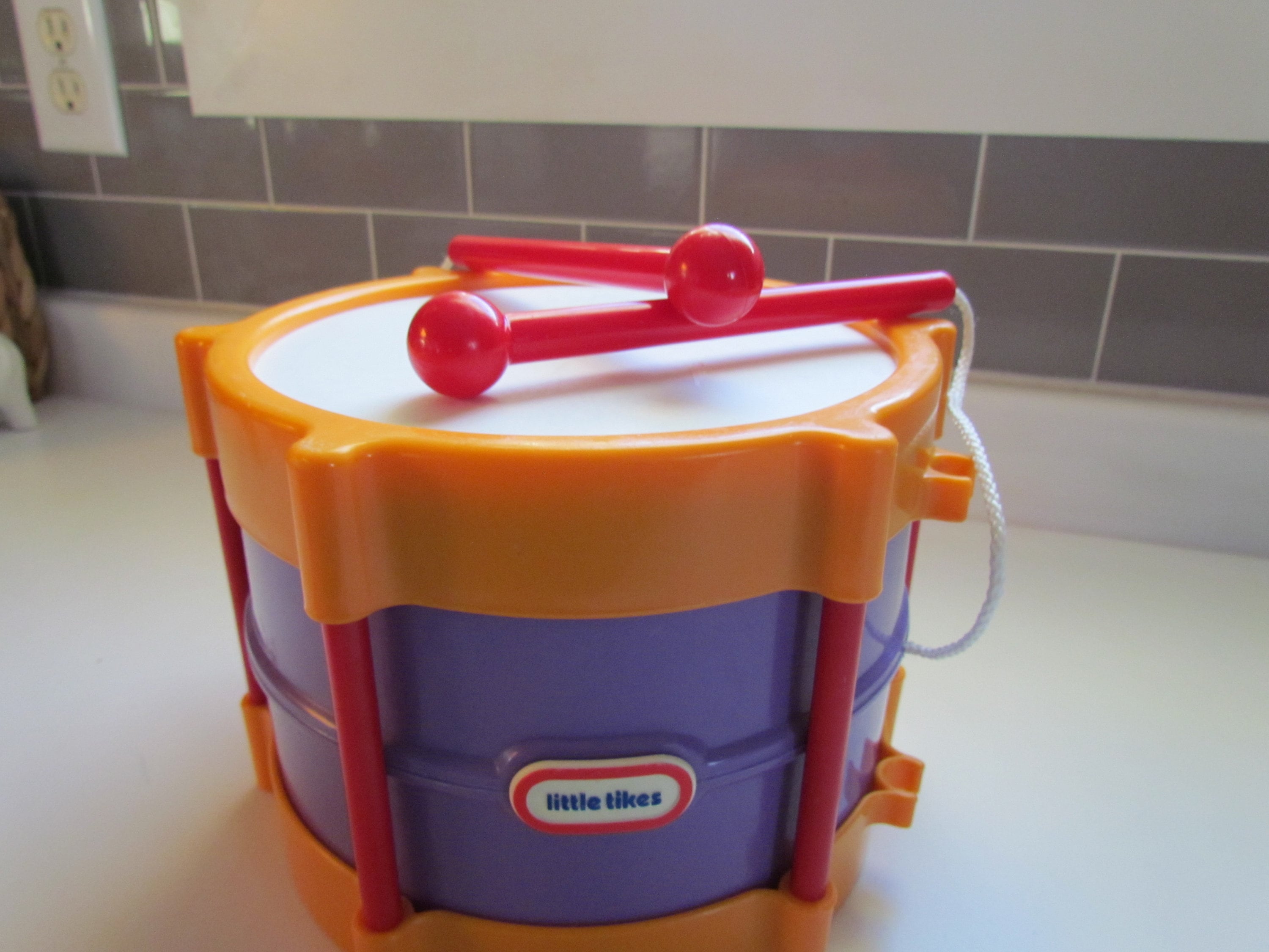 Vintage Little Tikes Yellow Purple Rhythm Maker Toy Drum and