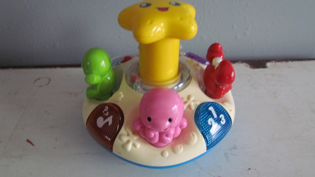 Vintage Electronic Vtech Early Education Toy Spin and Learn Top Music Toys  Baby Lights Up 