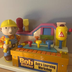 Vintage 2001 Tiger Electronics Bob the Builder Bob's Learning Workshop Tool Bench