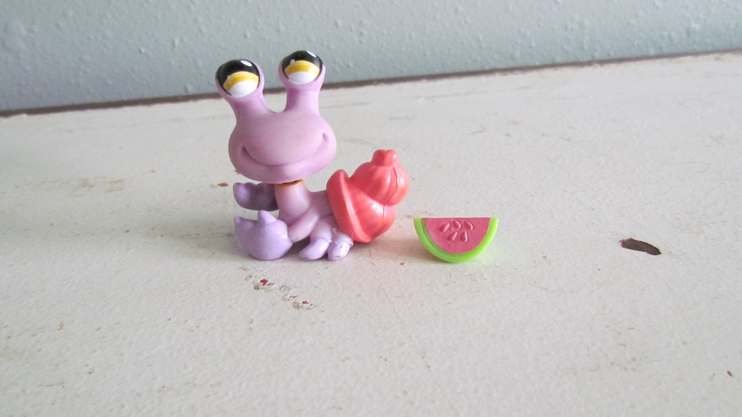 Lps Watermelon LPS Hasbro Littlest Pet Shop Single Pack Series Purple Pink HERMIT CRAB ...
