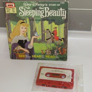 70&#39;s Vintage Walt Disney SLEEPING BEAUTY Read and Sing Along Book with Tape Cassette