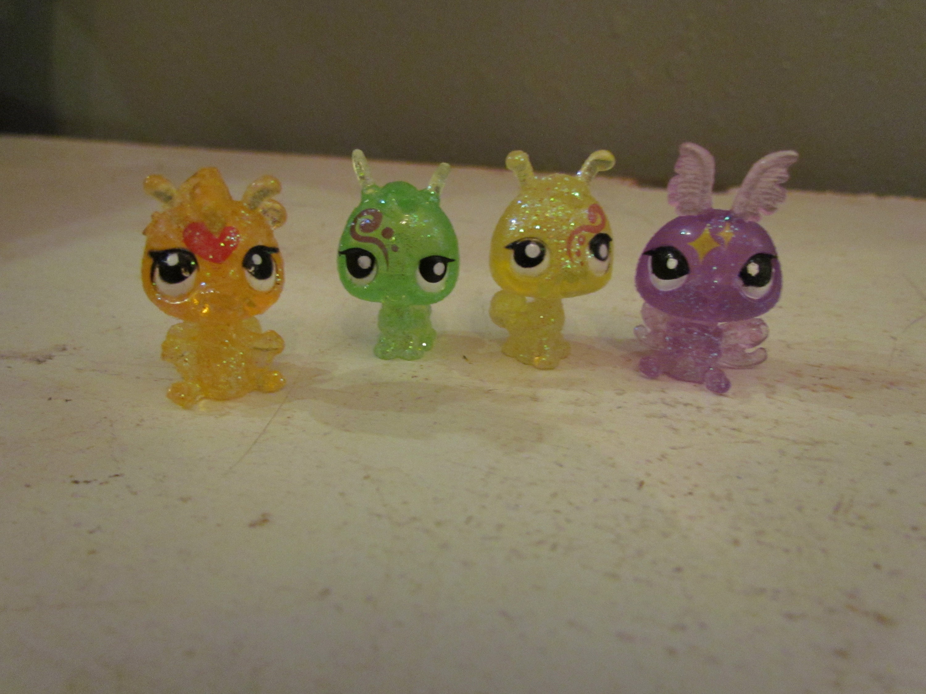 Lote de 4 hadas Moonlite con purpurina LPS de Littlest Pet Shop (polvo  lunar) - Etsy México, image size:3000x2250