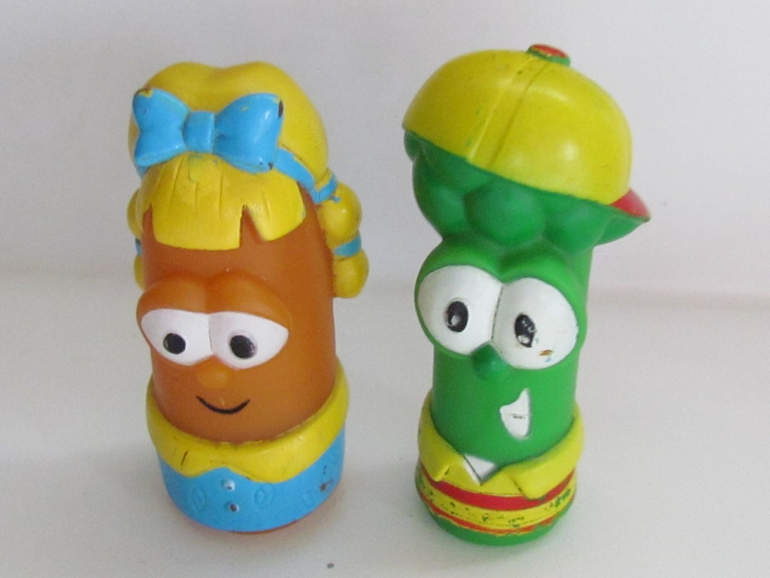 Vintage 2000 Veggie Tales Jonah Jr Asparagus Laura the Carrot Blue Box