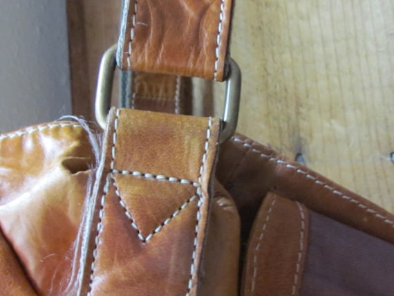 Vintage Fossil Leather Messenger Bag Cross Body P… - image 7