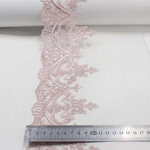 Shabby Style Fancy Lace,Embroidered, Pretty Pink,Silver thread image 4