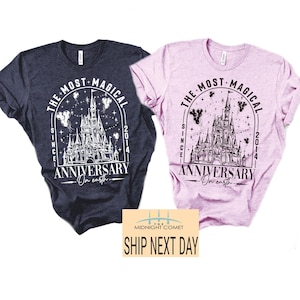 ディズニーアニバーサリーシャツ、ディズニーウェディングTシャツ、ファミリーディズニーシャツ、ディズニーワールドシャツ、カスタムアニバーサリーTシャツ、アニバーサリートリップシャツ