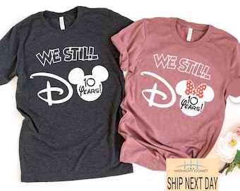 Camisetas personalizadas de aniversario de Disney, camiseta de Mickey y Minnie "We Still Do", camiseta de viaje en pareja, sudadera de celebración, camiseta de luna de miel en Disneyland