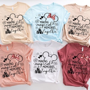 Creando recuerdos mágicos junto con las orejas / Camisa de mamá y yo / Camiseta de vacaciones familiares / Muchos colores de impresión / Cada camisa se vende por separado