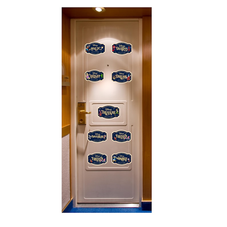Imán personalizado para la puerta del camarote de un crucero Disney con el nombre de la familia y la compañía de cruceros, ideal para viajes familiares en crucero, fantasía mágica y mágica. imagen 6
