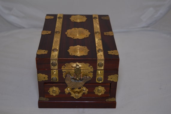 Vintage Oriental Wooden and Brass Jewelry Box   8… - image 1