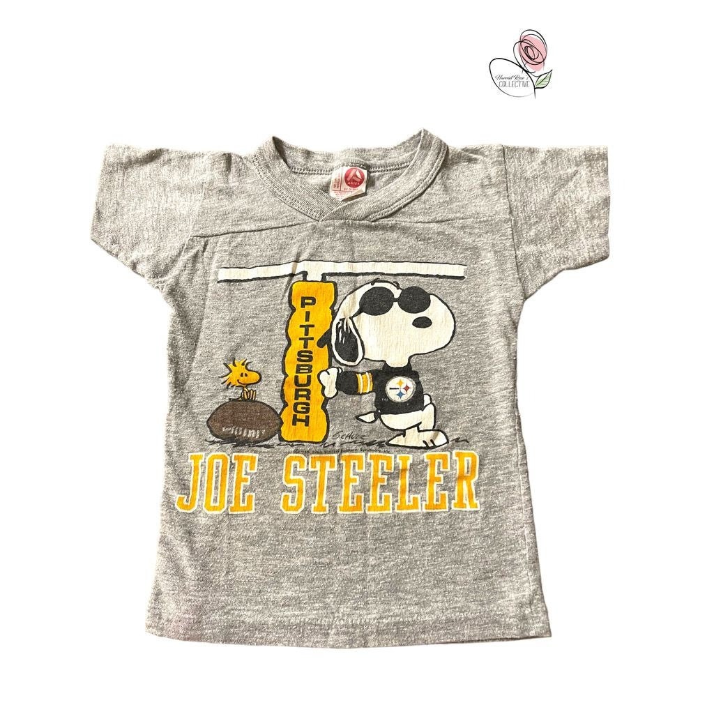 Snoopy football tee