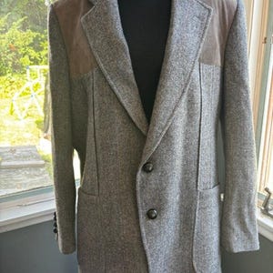 Chaqueta de caza vintage de tweed con parches de gamuza en codos y hombros, talla 44 (EE. UU.) para hombre.