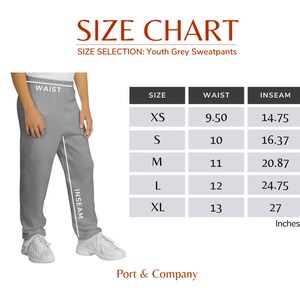 Puede incluir: Tabla de tallas para pantalones de ch&aacute;ndal grises para j&oacute;venes con medidas en pulgadas para la cintura y la entrepierna. Las tallas incluyen XS, S, M, L y XL.