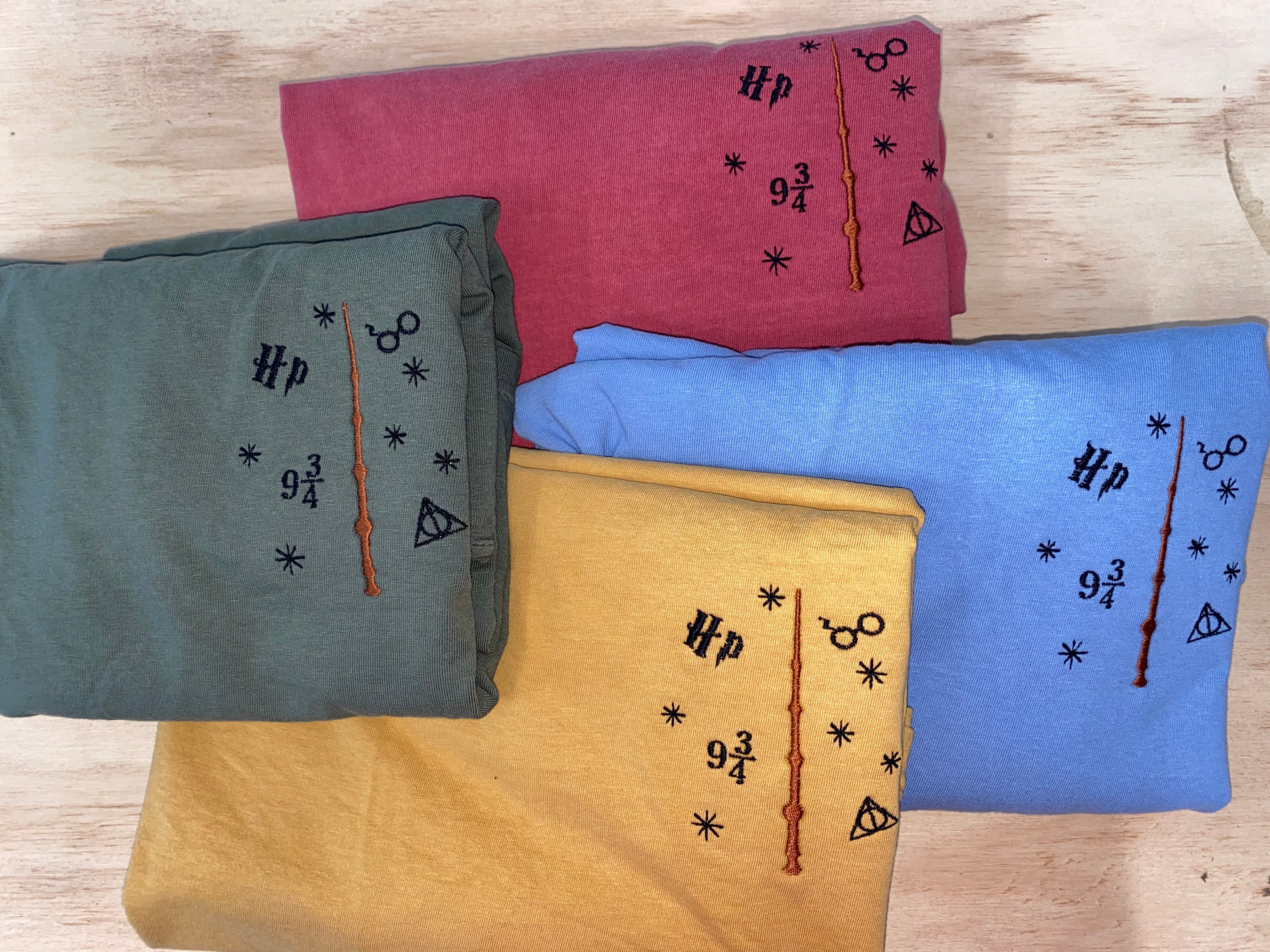 HP Wizard Embroidered Tee - HP - Hogwarts - Potterhead - HP Embroider…